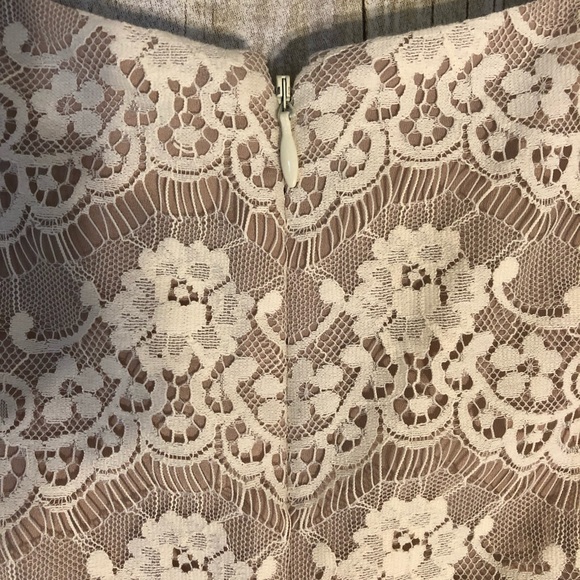 🌿 Host Pick 🌿 Jessica Simpson Lace Dress - Picture 5 of 7